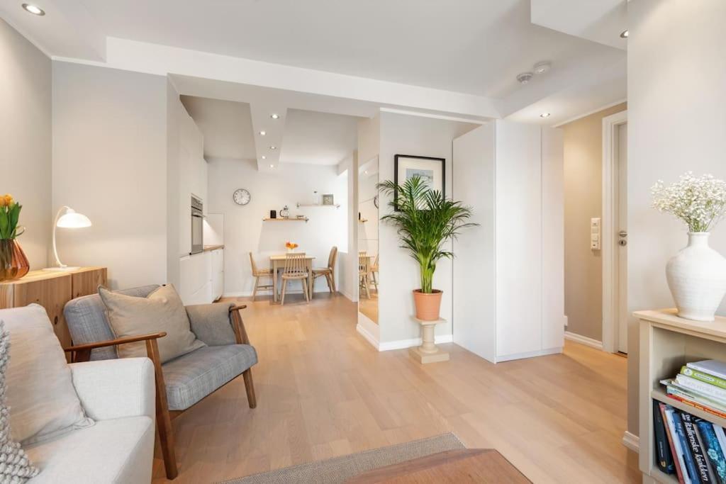 Central City Apt. Neighbor To Unesco Bryggen! Apartment Берген Екстериор снимка